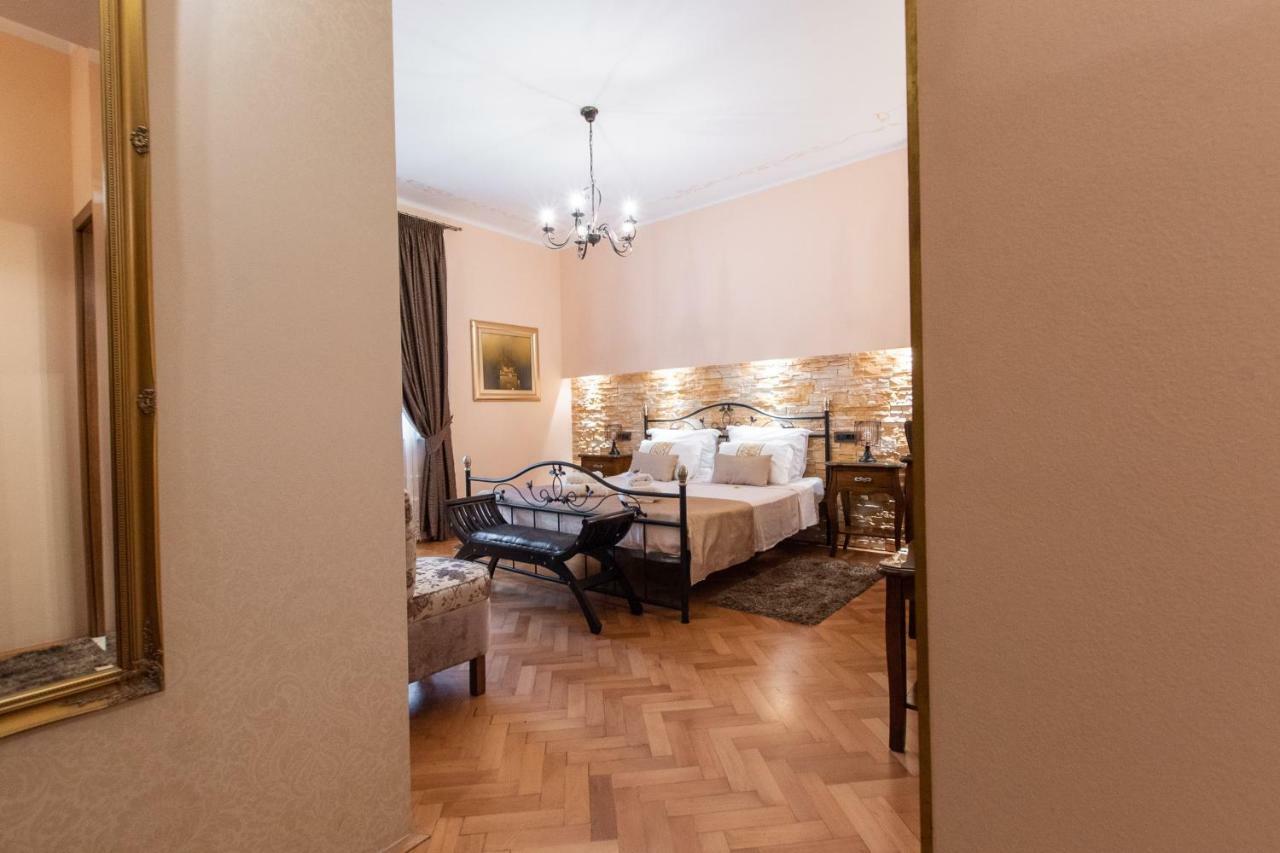 Unique Luxury Pensjonat Split
